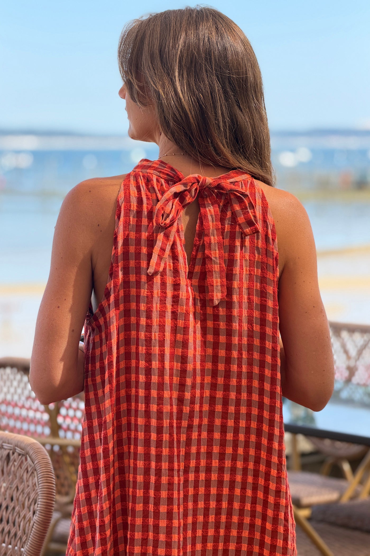 Robe longue à carreaux orange terracotta effet texture col montant