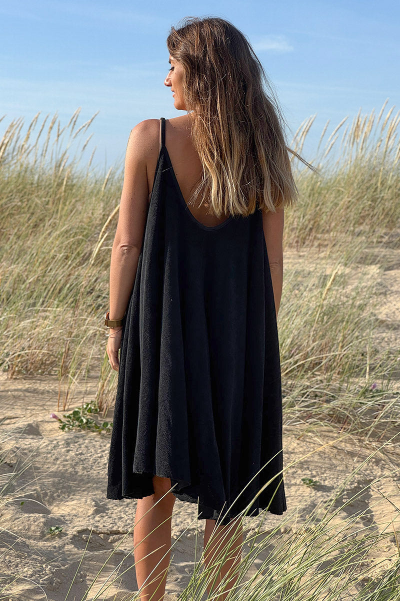 Robe eponge noire souple à bretelles