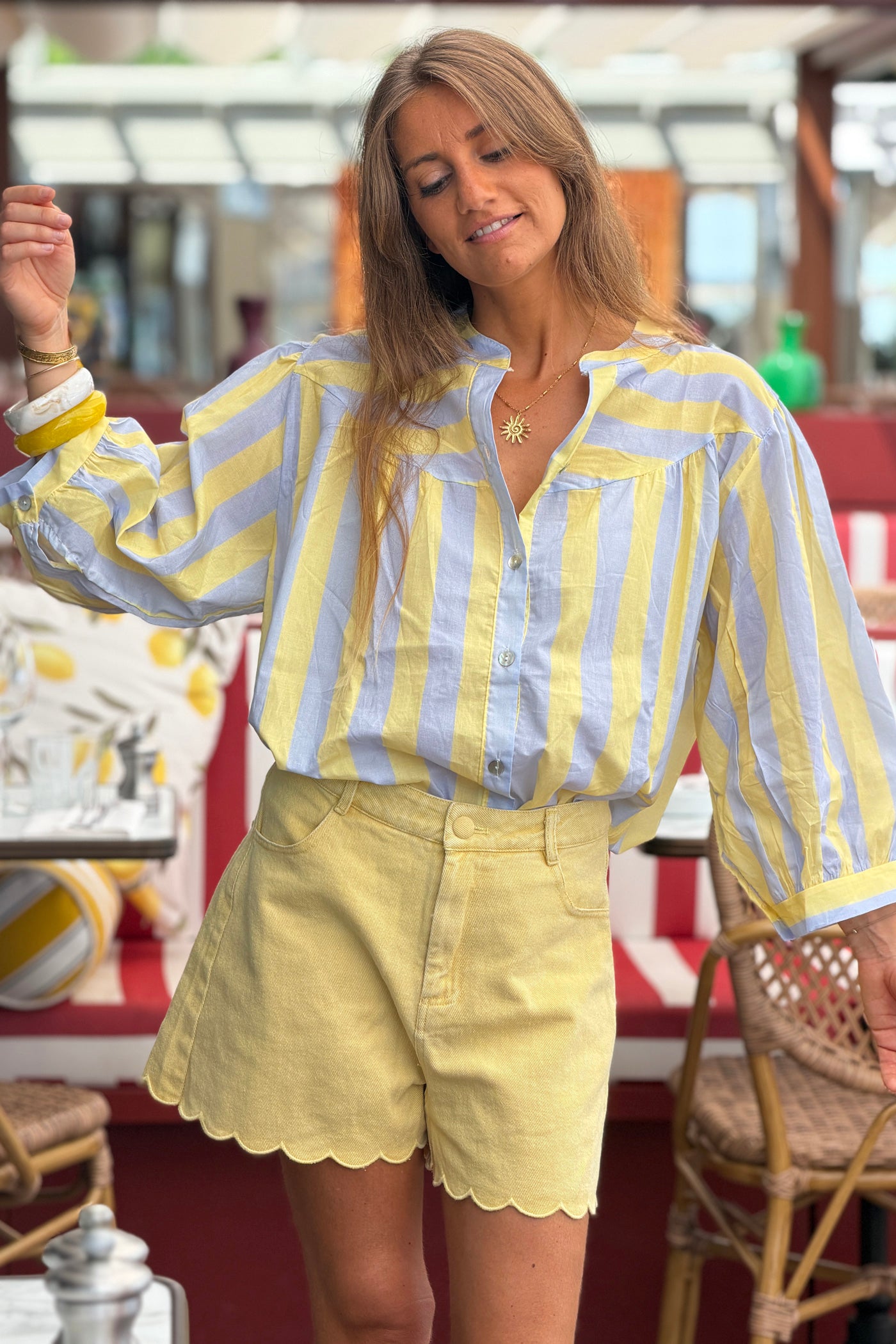 Butter Scalloped Hem Twill Shorts
