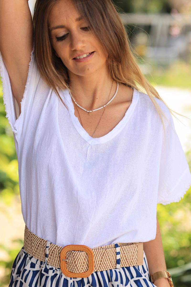 White woven cotton top with frayed hems detail