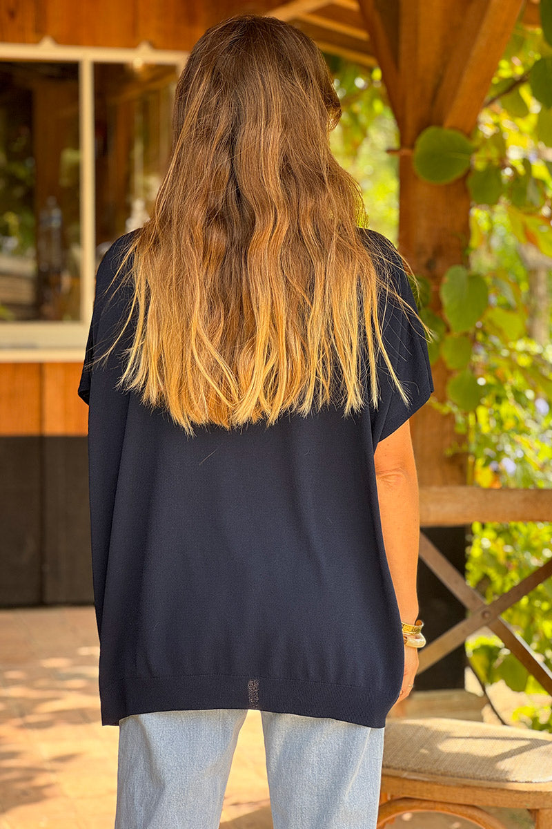 Top azul marino de malla pequeña, elástico y ancho, con mangas cortas
