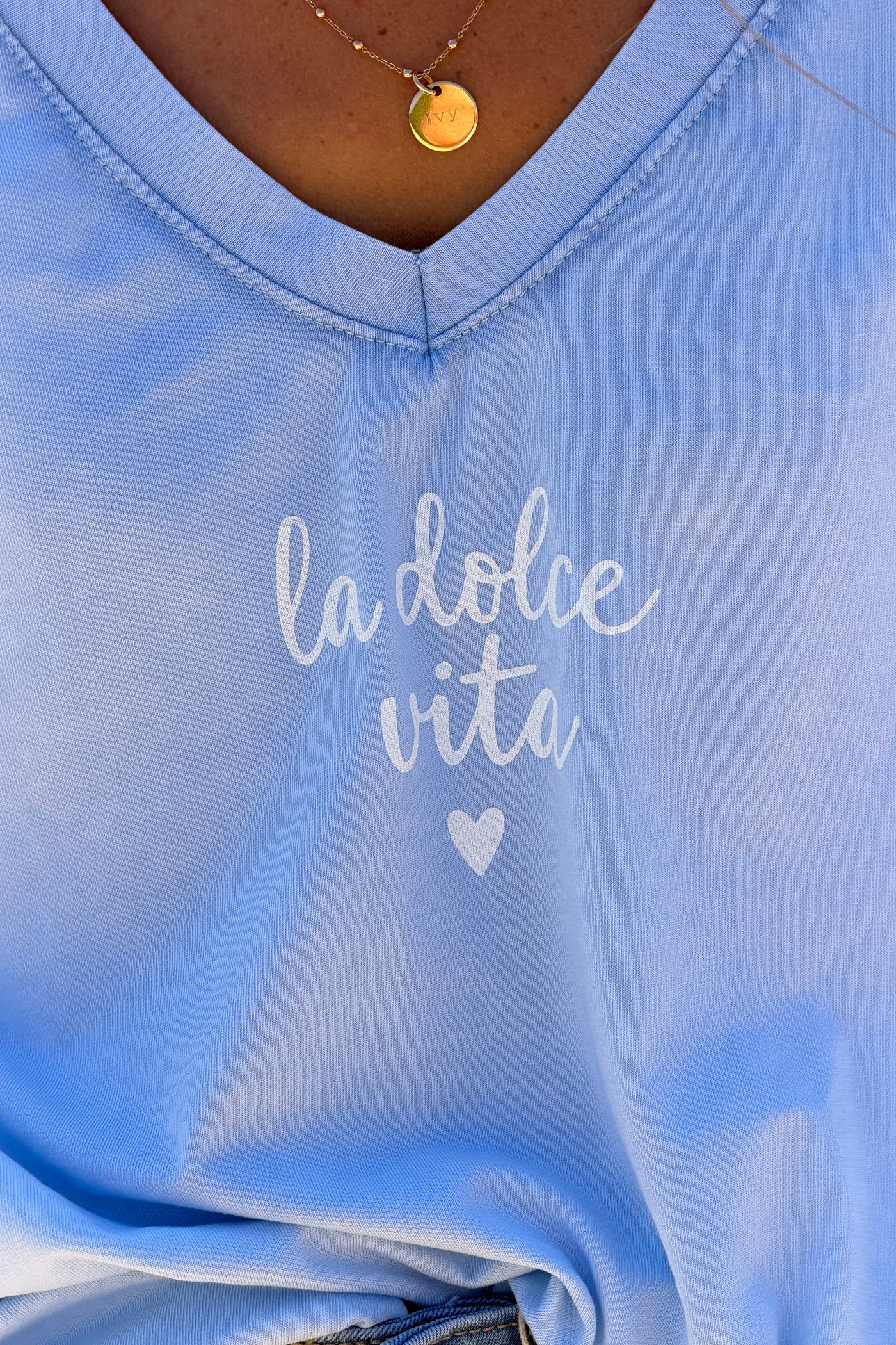 Tshirt bleu ciel en coton Dolce Vita col v