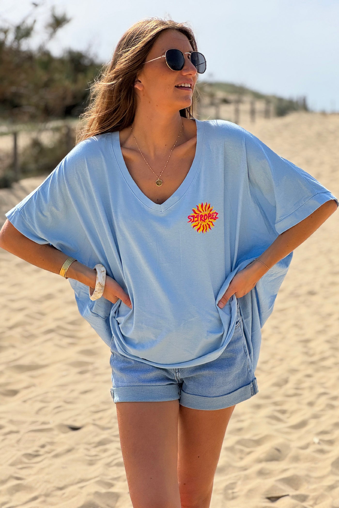 Tshirt loose oversize et stretch bleu motif Soleil St tropez